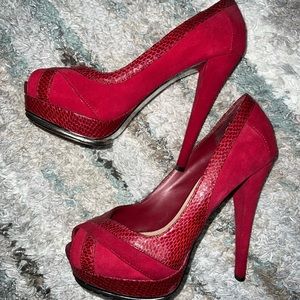Halston Peep Toe Platform Heels Snakeskin Leather